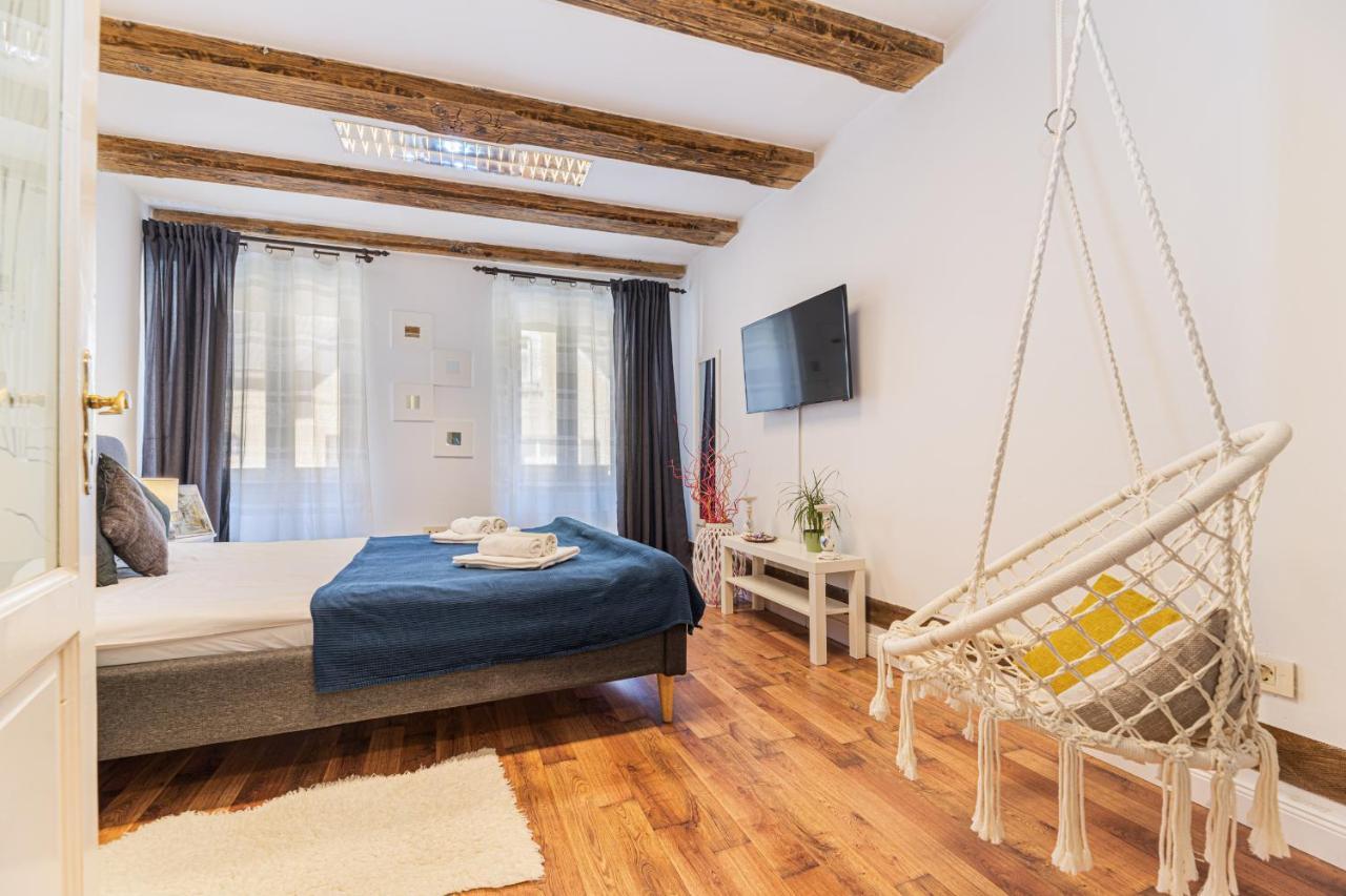 Apartamento Lamp House Braşov Exterior foto