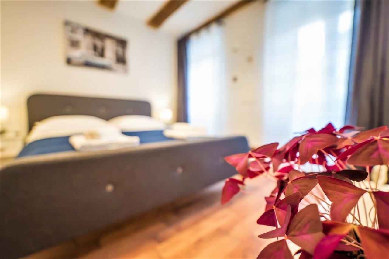 Apartamento Lamp House Braşov Exterior foto