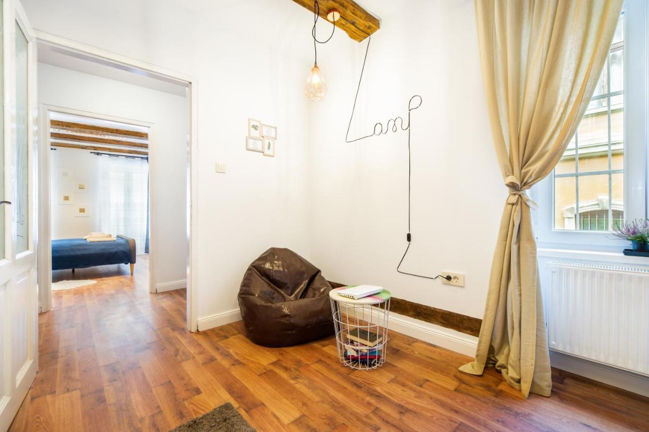 Apartamento Lamp House Braşov Exterior foto